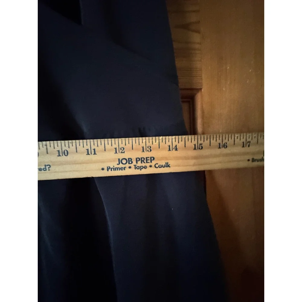 Banana Republic LBD Black 100% Silk Surplice V-Neck Midi Dress Womens Size 12 - Picture 4 of 6
